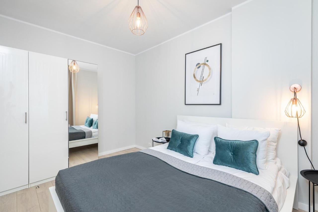 ורשה Vidoc Apartments מראה חיצוני תמונה